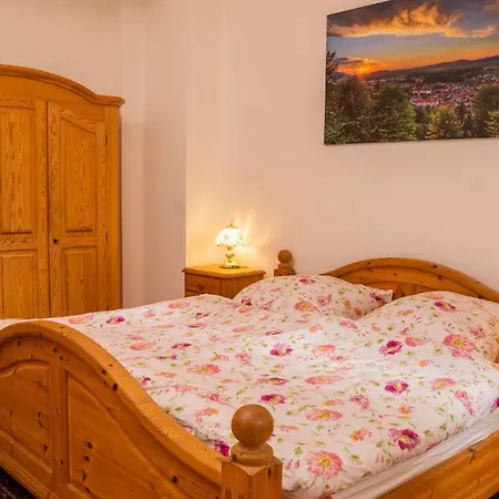 Apartment Schone Eigentumswohnung In Der Altstadt Mit Terrasse Fussen